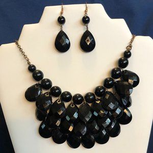 Black Cluster Floating Bubble Statement Necklace